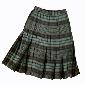 VTG Charlotte Ford Pleated Reversible Plaid Skirt